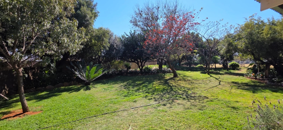 To Let 3 Bedroom Property for Rent in Zilkaatsnek North West